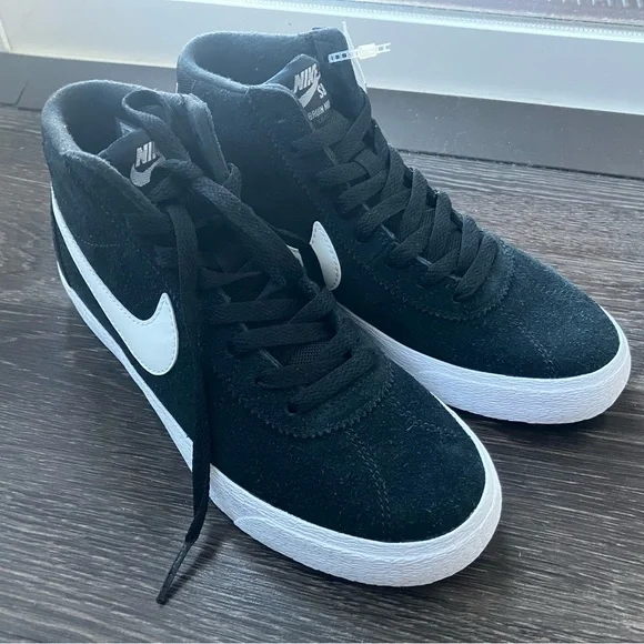 Nike Bruin Mid Skate Shoes - Picture 2 of 7